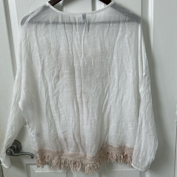 Entro sheer boho top with embroidery on front and fringe bottom - Picture 7 of 8